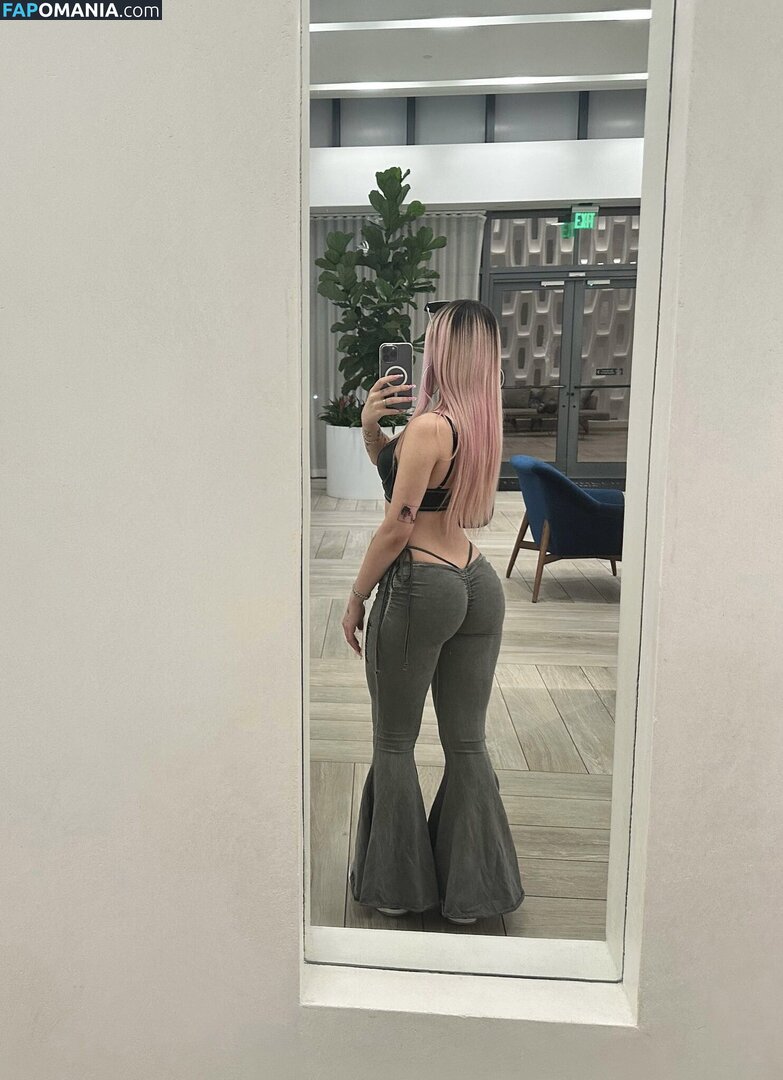 Jilikat Nago OnlyFans  Przeciekłe zdjęcie #23
