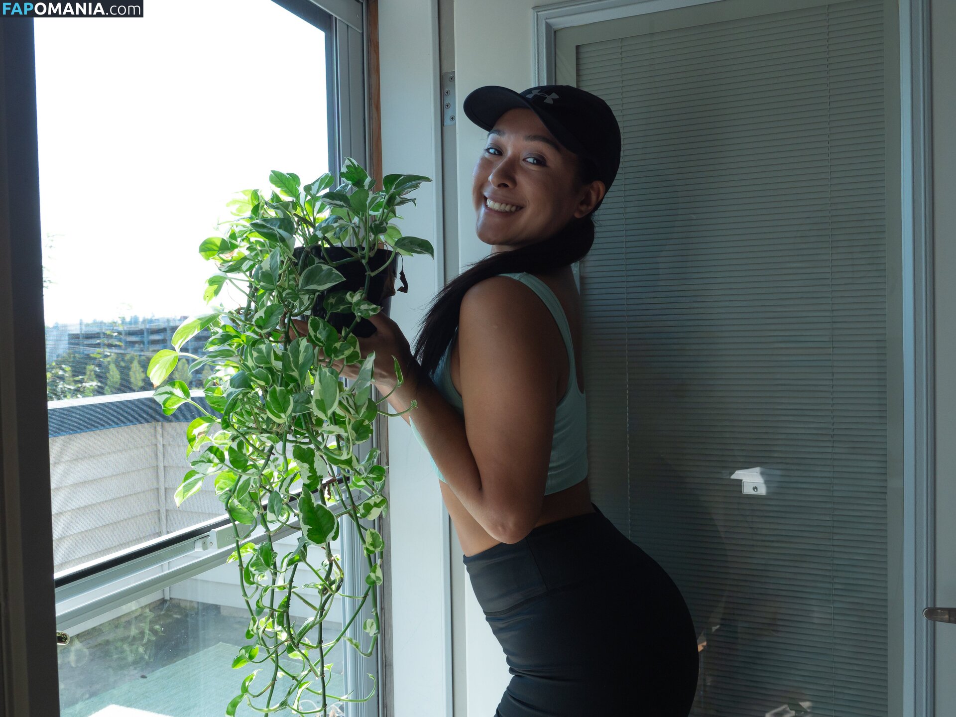 Jin Ren / JinRenJinRen / https: / jinjr / jinren Nago OnlyFans  Przeciekłe zdjęcie #5