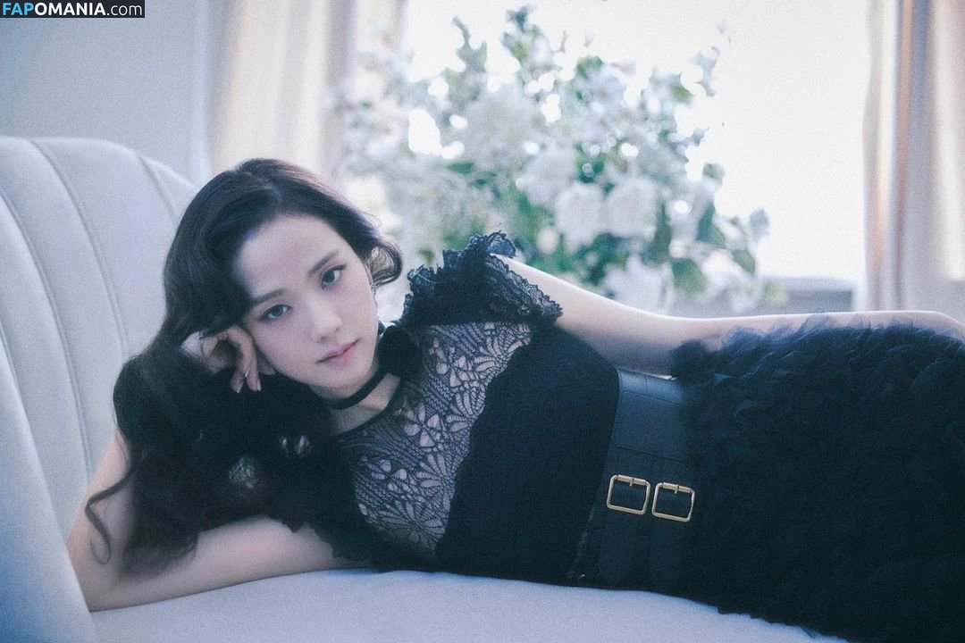 BLACKPINK / Jisoo / qenshizu / sooyaaa__ Nago OnlyFans  Przeciekłe zdjęcie #2