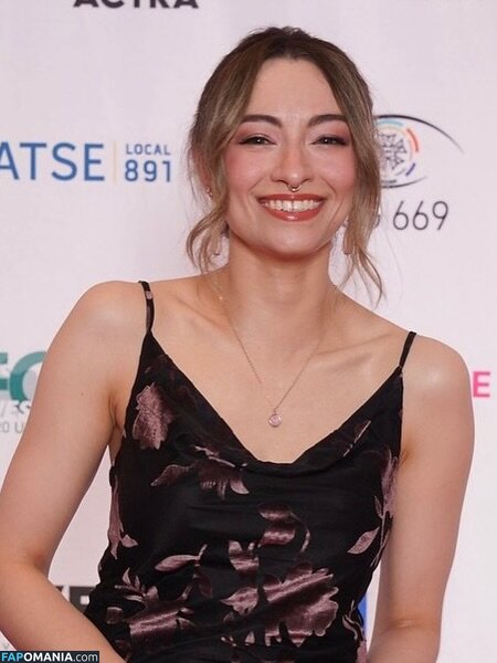 Jodelle Ferland / jodellemicah Nago OnlyFans  Przeciekłe zdjęcie #6