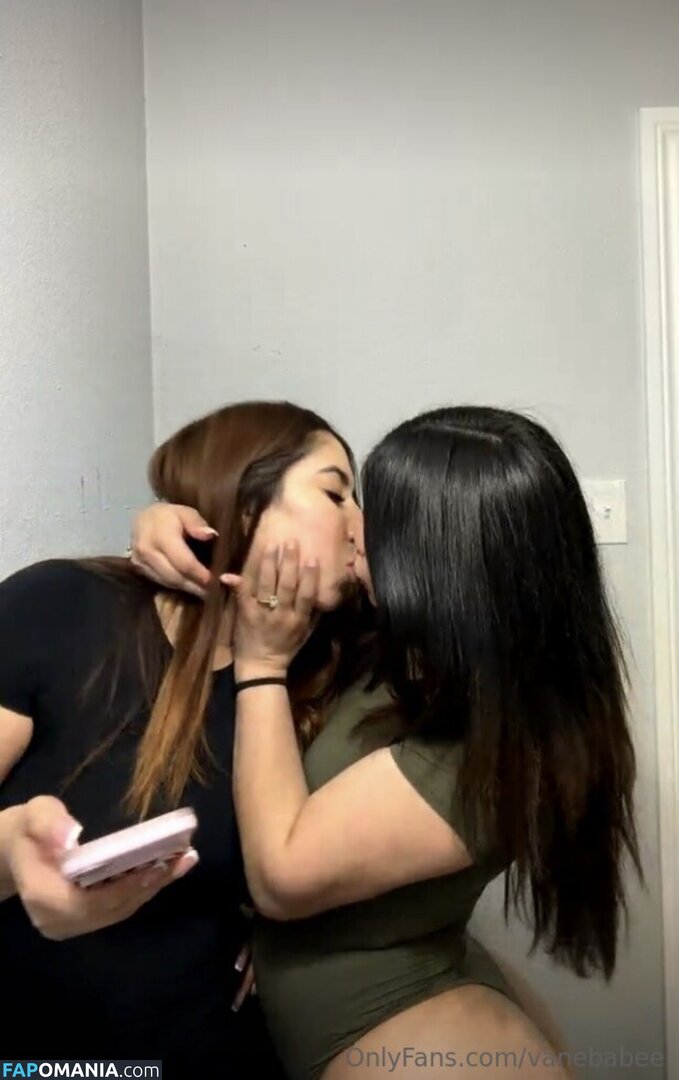  / Isntagram aka Vanebabee / josselinxc.c / vanebabee Nago OnlyFans  Przeciekłe zdjęcie #2