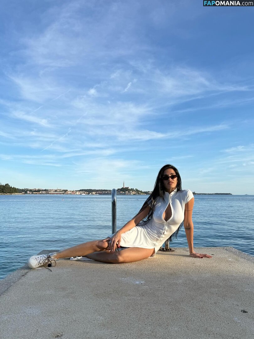 Jovana Djordjevic / callmelolita Nago OnlyFans  Przeciekłe zdjęcie #5