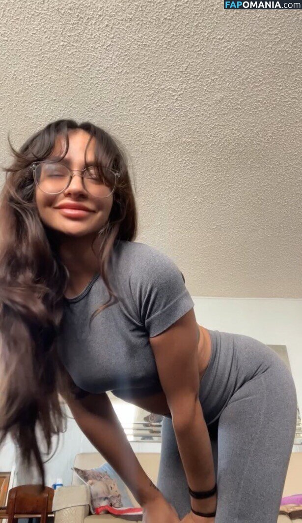 jovanajoestar Nago OnlyFans  Przeciekłe zdjęcie #10