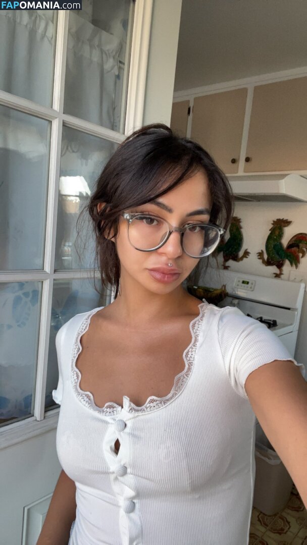 jovanajoestar Nago OnlyFans  Przeciekłe zdjęcie #11