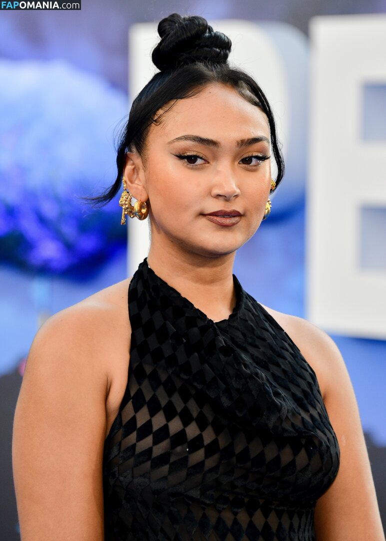 Joy Crookes / https: / joycrookes Nago OnlyFans  Przeciekłe zdjęcie #45