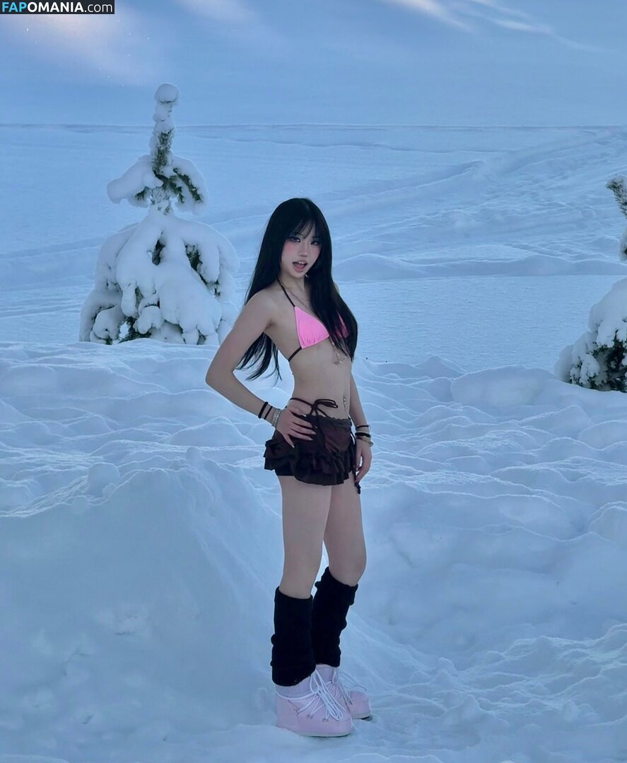 Joyce / joyce.caity / joycee.e / joyciejosephine Nago OnlyFans  Przeciekłe zdjęcie #12