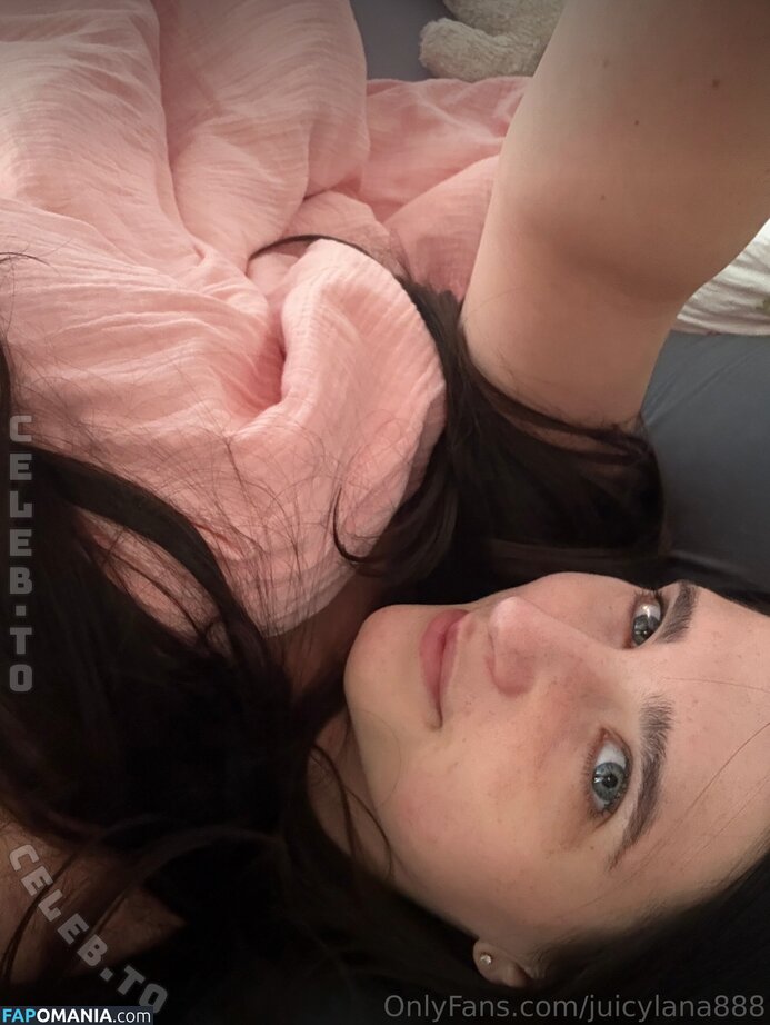 Juicyxlana / lana.bvb09 Nago OnlyFans  Przeciekłe zdjęcie #1
