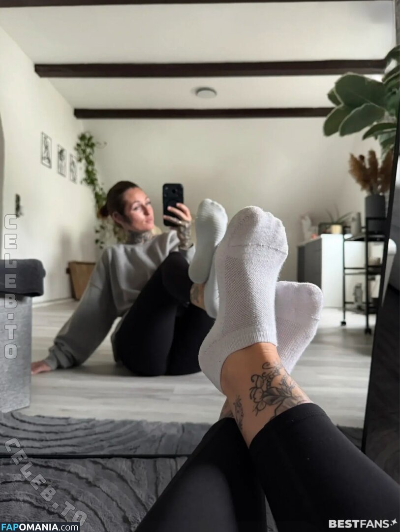 julez.iink / julez_iink Nago OnlyFans  Przeciekłe zdjęcie #10