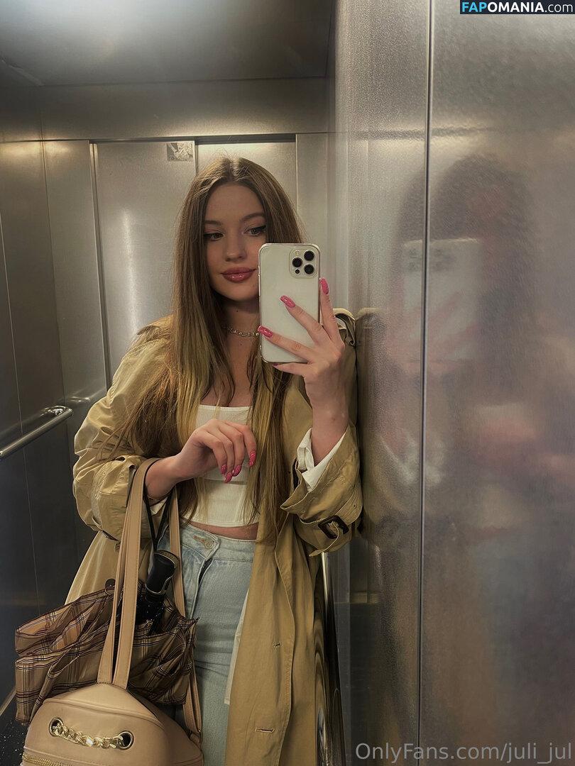 juli_jul / juli_jul_ Nago OnlyFans  Przeciekłe zdjęcie #6