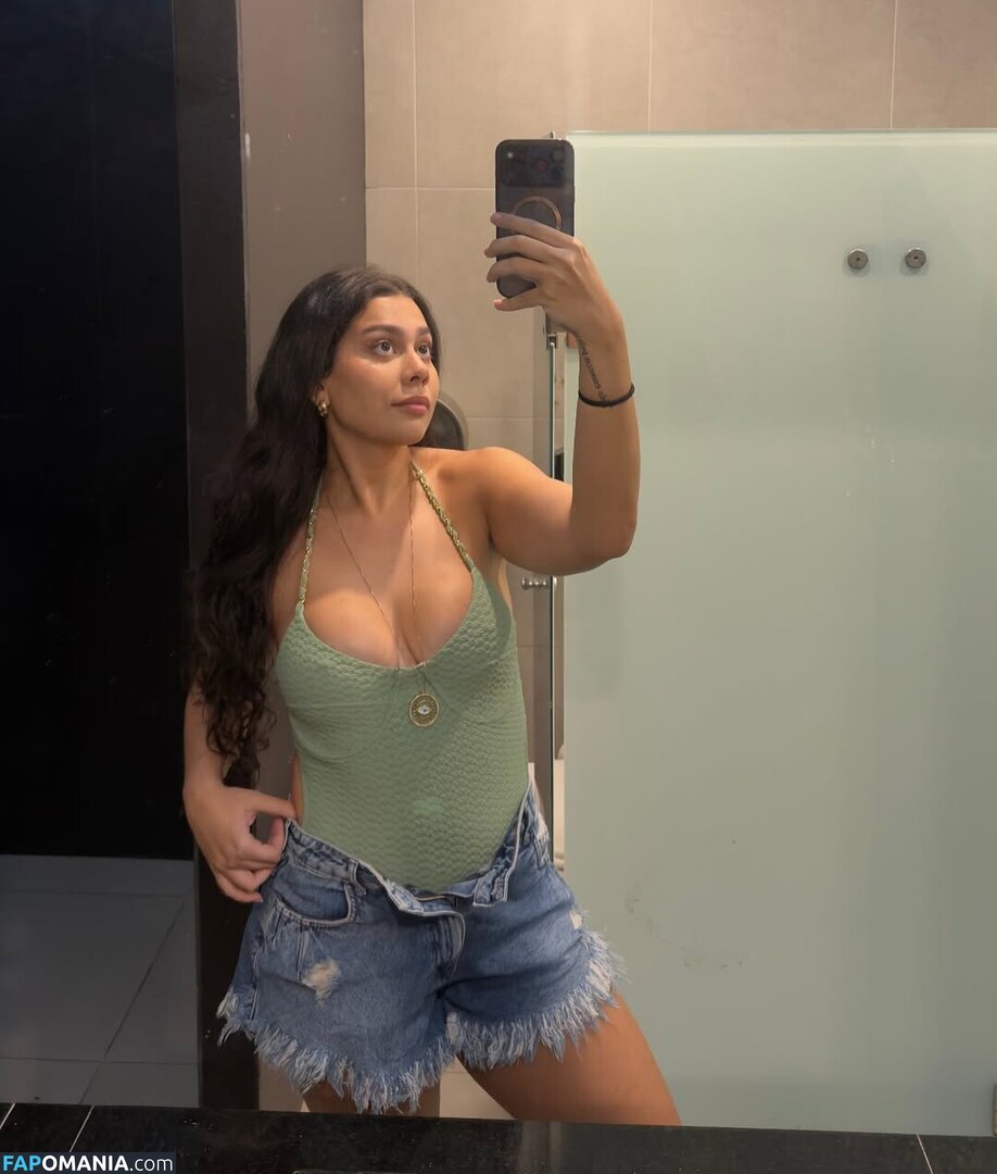 Julia Alvarenga / julinhafuracaoo / kjuliak Nago OnlyFans  Przeciekłe zdjęcie #17