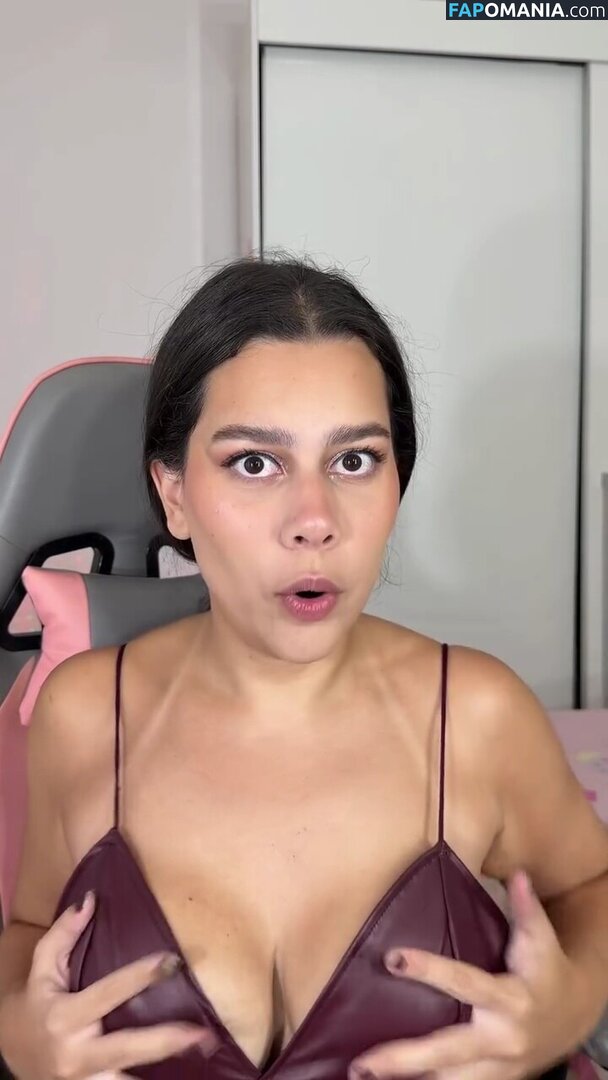 Julia_alvarengaa Nago OnlyFans  Przeciekłe zdjęcie #1