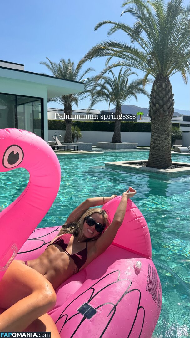 Julia Ernst / juliaernst Nago OnlyFans  Przeciekłe zdjęcie #221