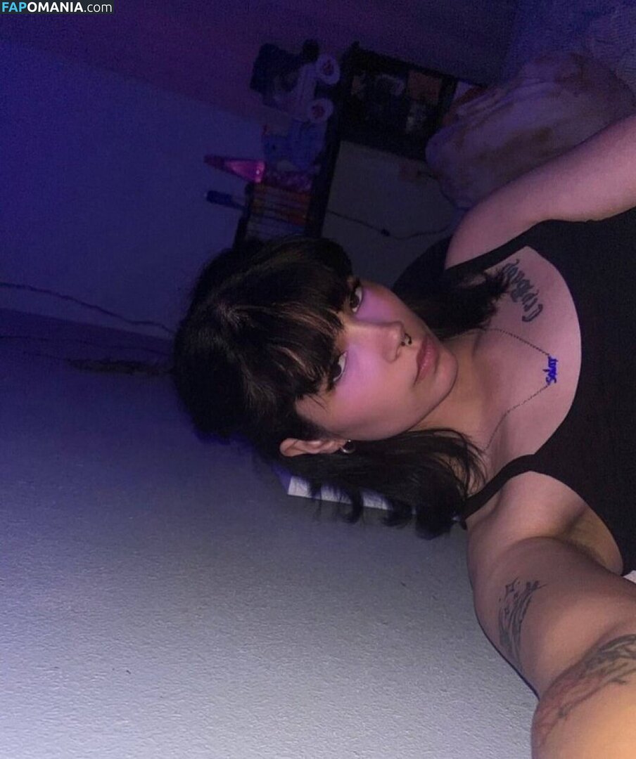 Julia Graham / https: / teasingmoon / teasingmoon... / temptedevil / temptedevil... Nago OnlyFans  Przeciekłe zdjęcie #10