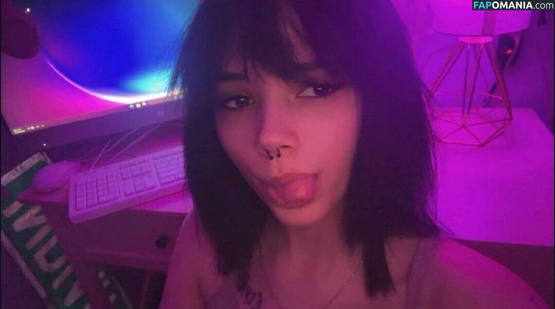 Julia Graham / https: / teasingmoon / teasingmoon... / temptedevil / temptedevil... Nago OnlyFans  Przeciekłe zdjęcie #14