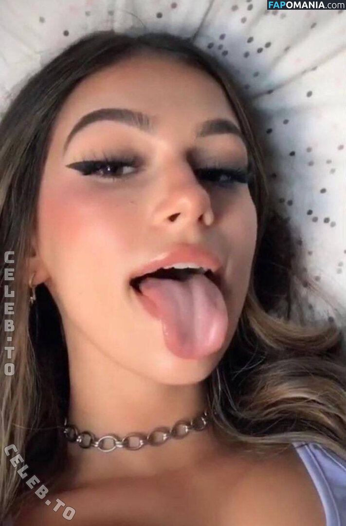 Julia Merekoulias / juliakul_official / juliamerekoulias Nago OnlyFans  Przeciekłe zdjęcie #345