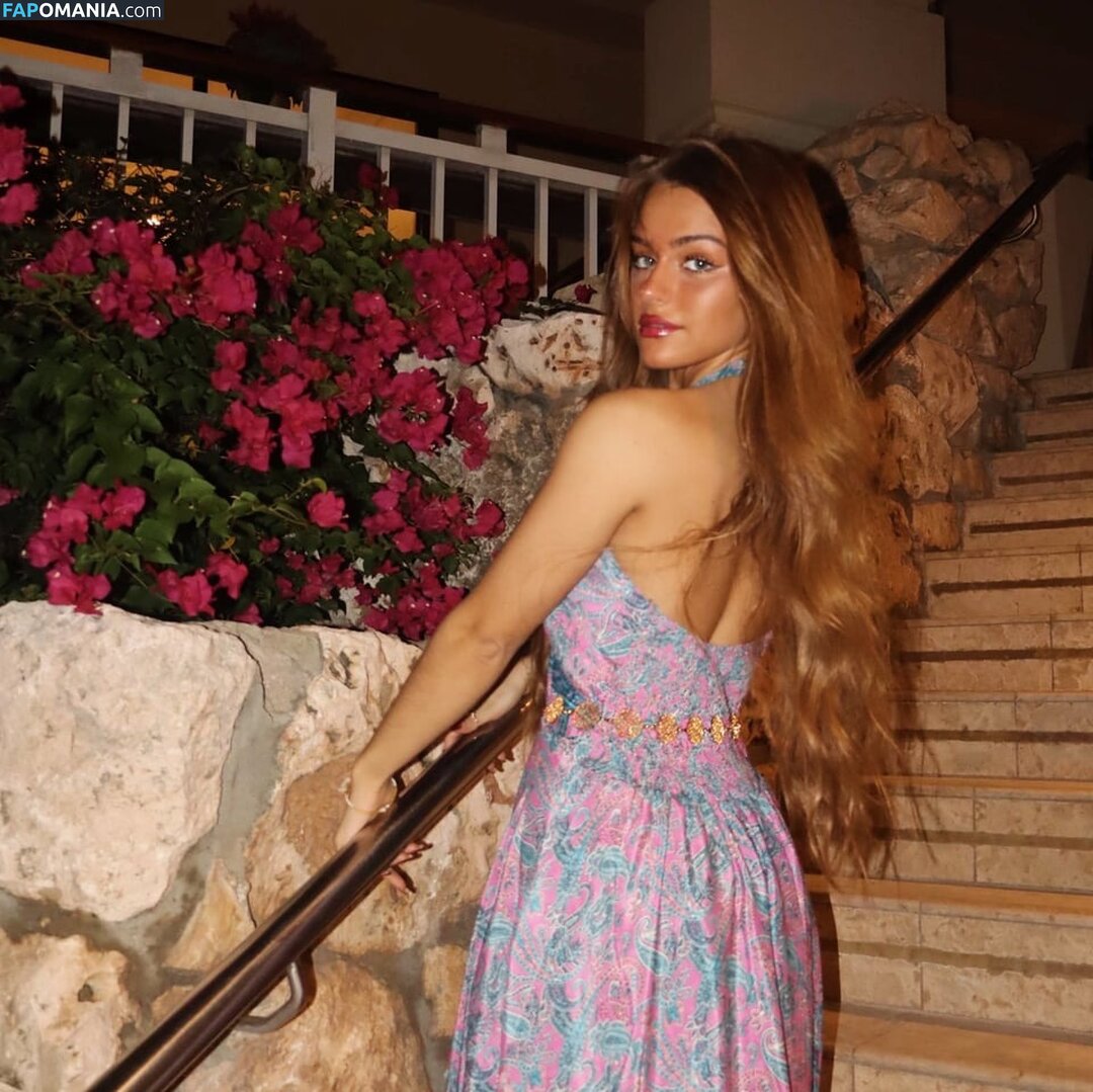Julia Molinari / Jumo / juliahmolinari / ludmiimolinari Nago OnlyFans  Przeciekłe zdjęcie #20