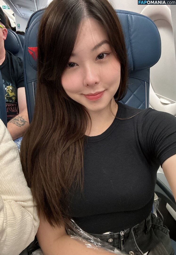 Júlia Nakamura / Mayumi / jumayumin1 Nago OnlyFans  Przeciekłe zdjęcie #4