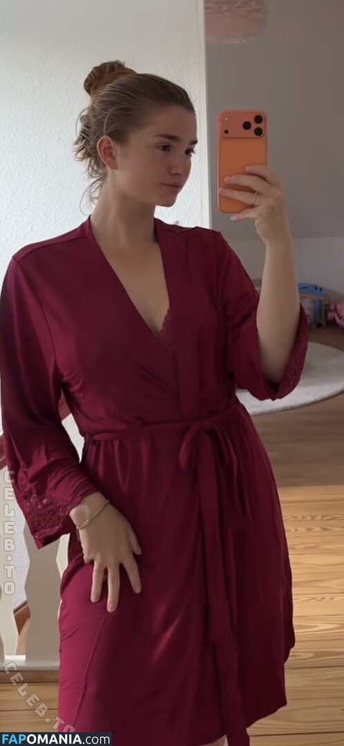 Julia Schulze / Julita_fit / julia.thiele_family Nago OnlyFans  Przeciekłe zdjęcie #7