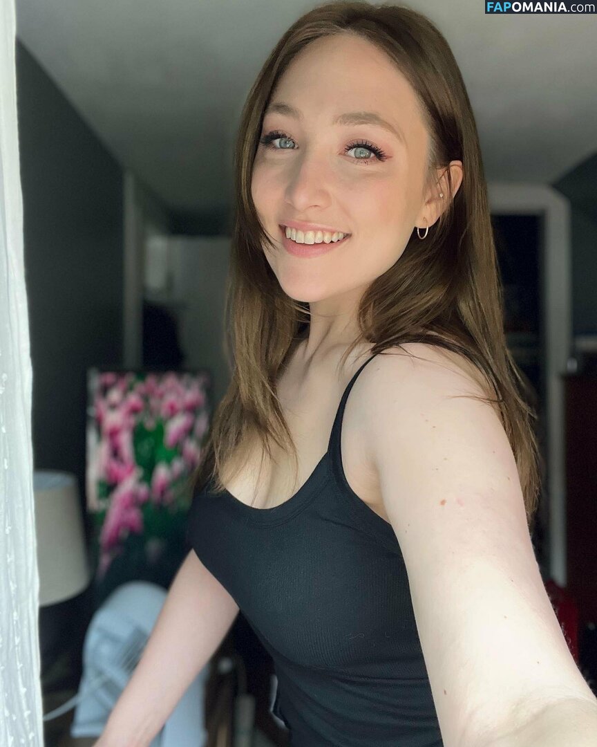 julia_tv / juliatvgames Nago OnlyFans  Przeciekłe zdjęcie #6