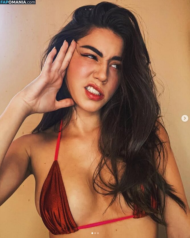 Juliane Carvalho / julianecarvalh0 / julianecarvalho Nago OnlyFans  Przeciekłe zdjęcie #3