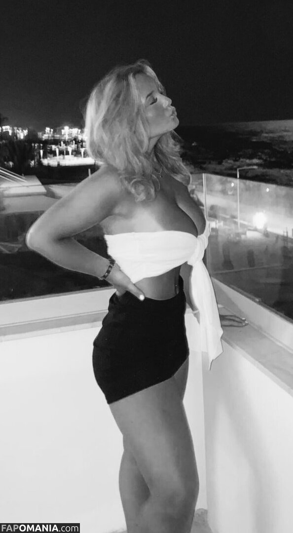 Julianne Larsen / larsen_julianne Nago OnlyFans  Przeciekłe zdjęcie #8