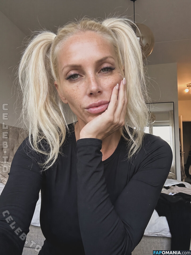 Die.juliemoon / Julie Moon Nago OnlyFans  Przeciekłe zdjęcie #2