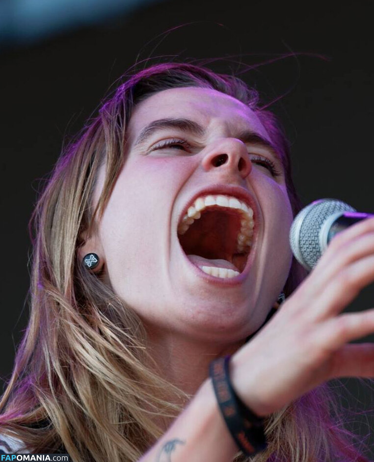 Julien Baker / julienrbaker Nago OnlyFans  Przeciekłe zdjęcie #6
