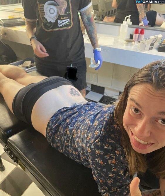 Julien Baker / julienrbaker Nago OnlyFans  Przeciekłe zdjęcie #7