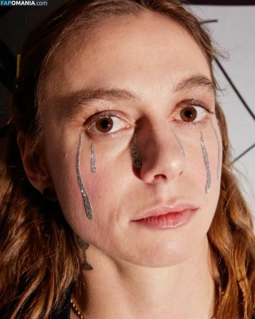 Julien Baker / julienrbaker Nago OnlyFans  Przeciekłe zdjęcie #12