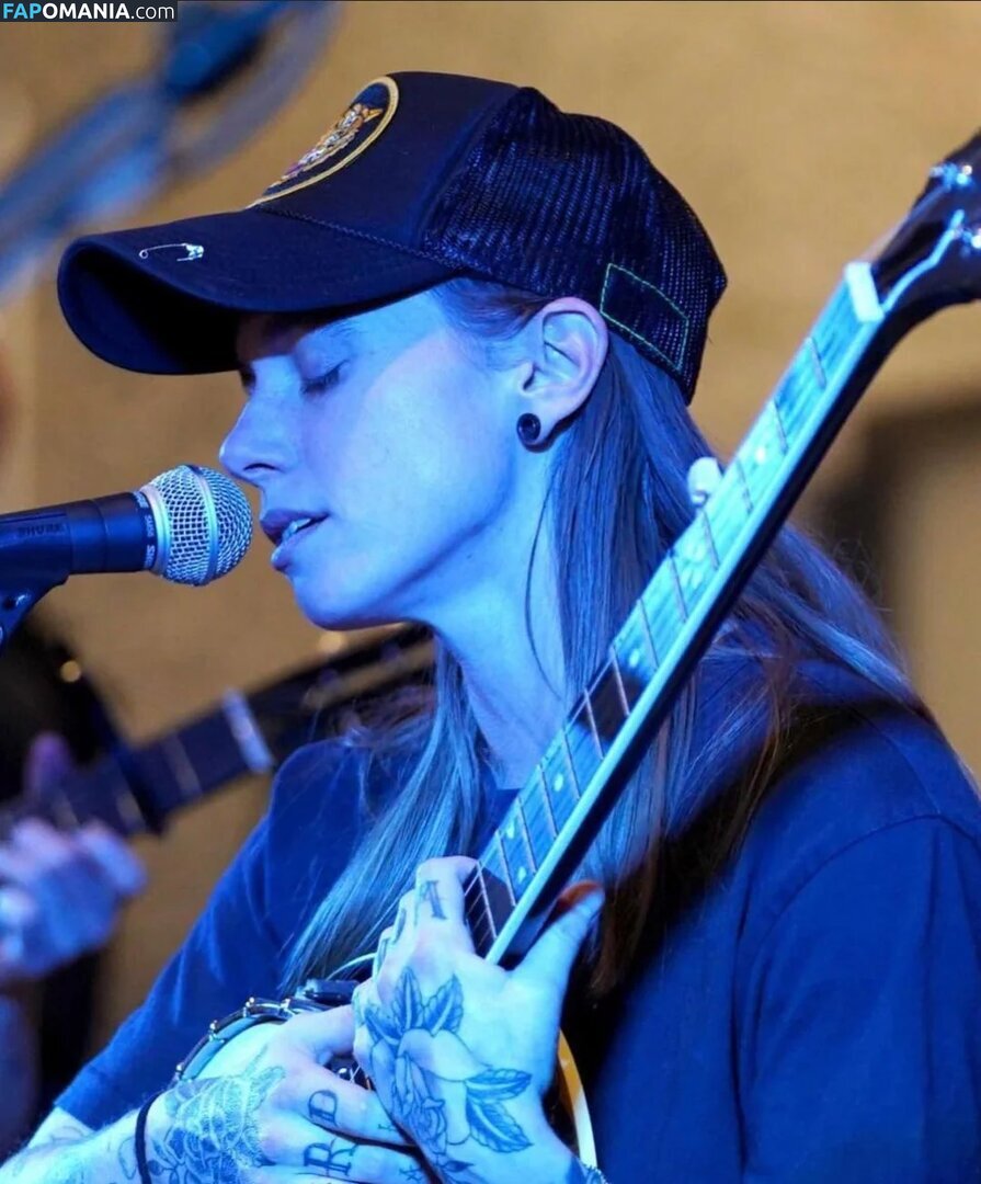 Julien Baker / julienrbaker Nago OnlyFans  Przeciekłe zdjęcie #23
