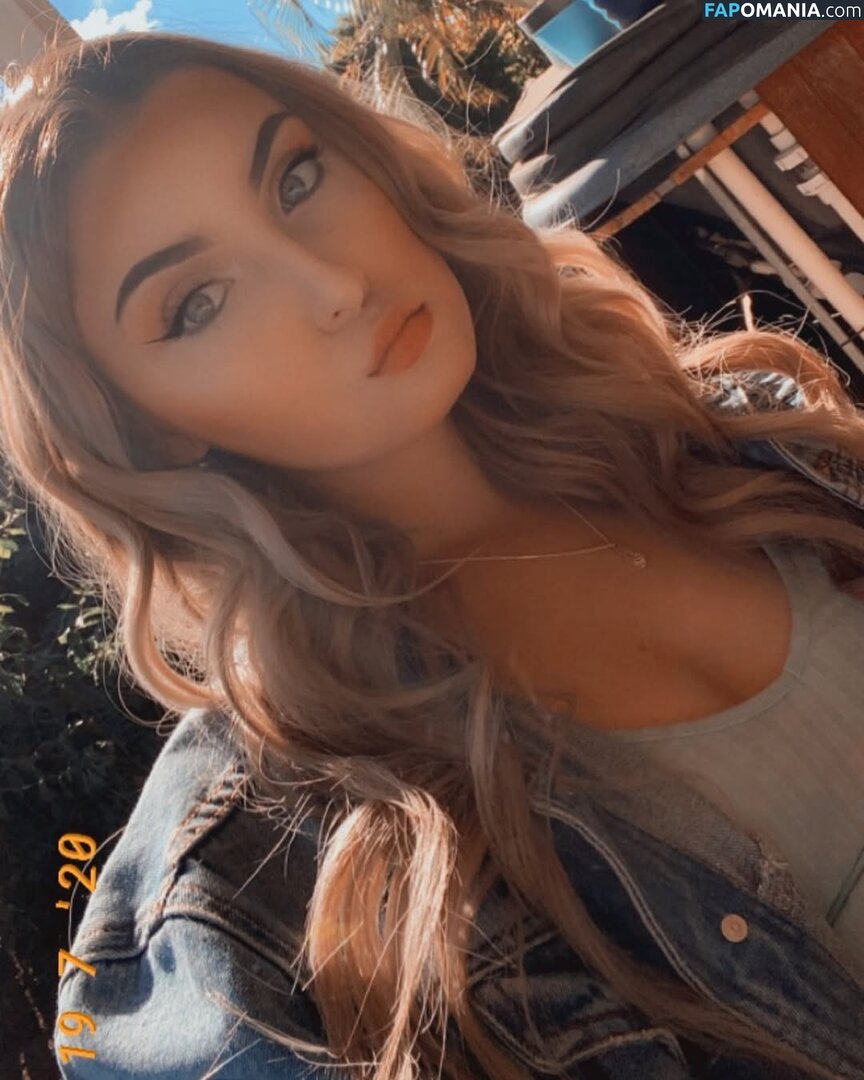 __julsssx / julsxxx Nago OnlyFans  Przeciekłe zdjęcie #3