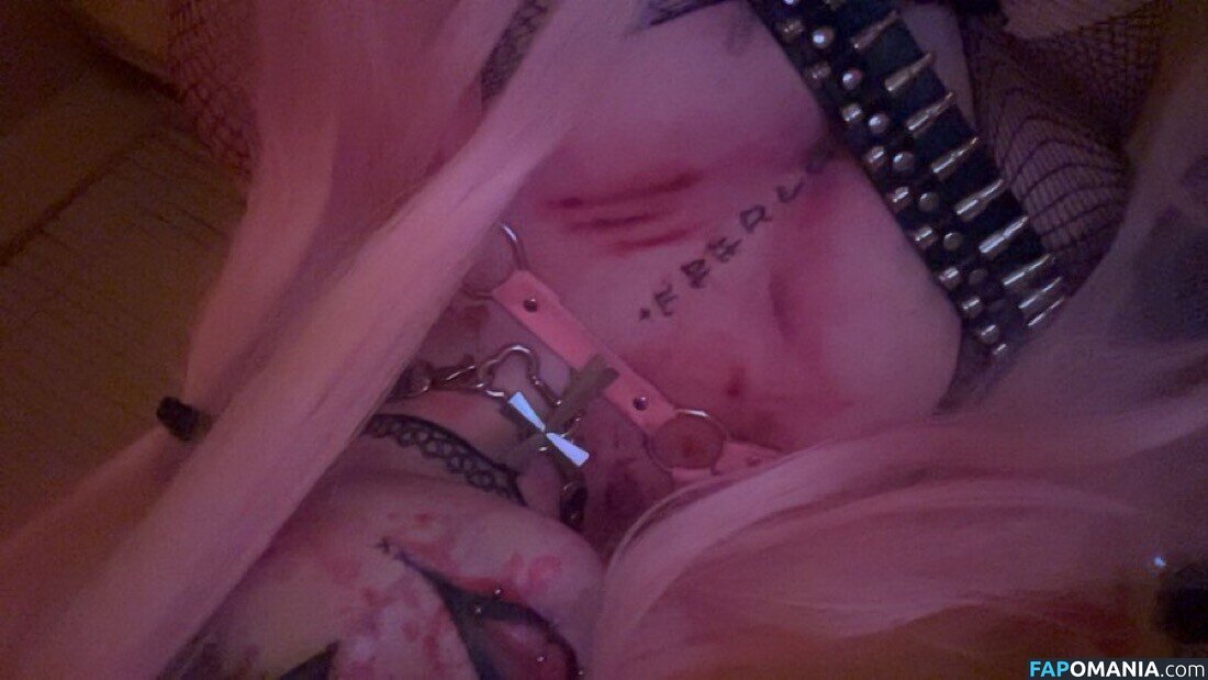 Junkrotica / fetidfetish / u415353059 / vomitjuggler Nago OnlyFans  Przeciekłe zdjęcie #3