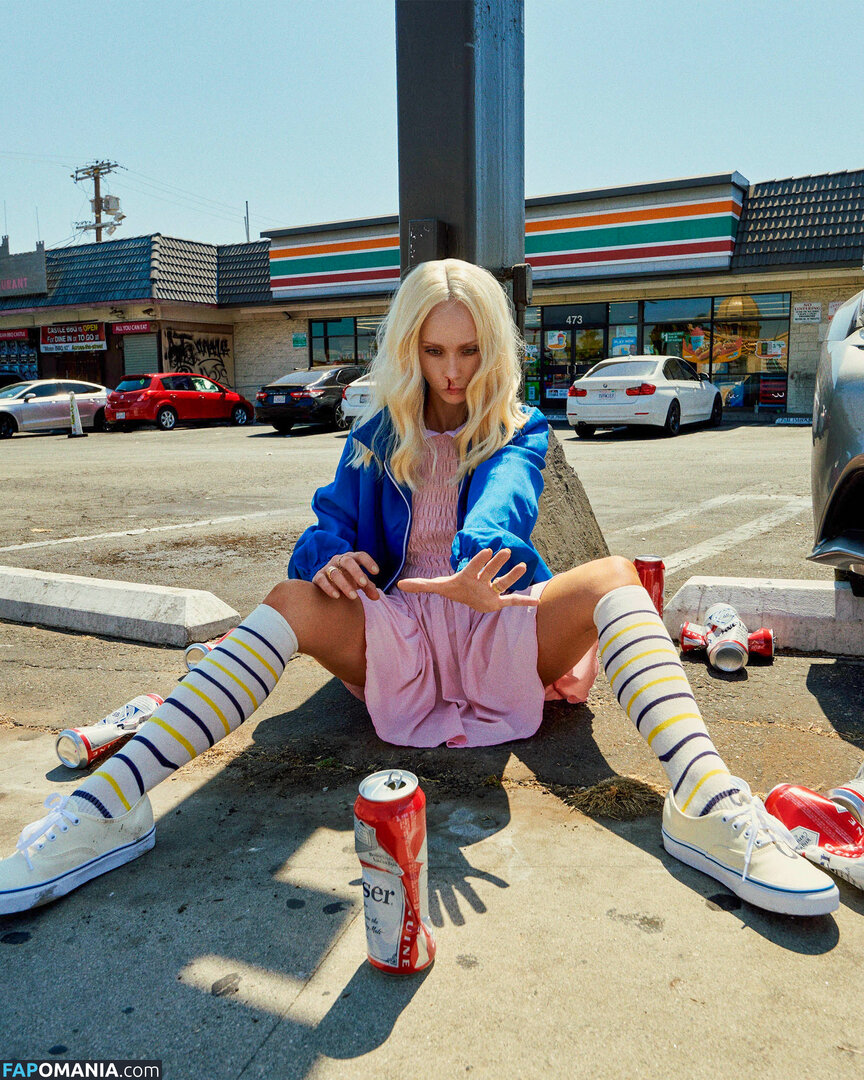 Juno Temple / junotemple Nago OnlyFans  Przeciekłe zdjęcie #12