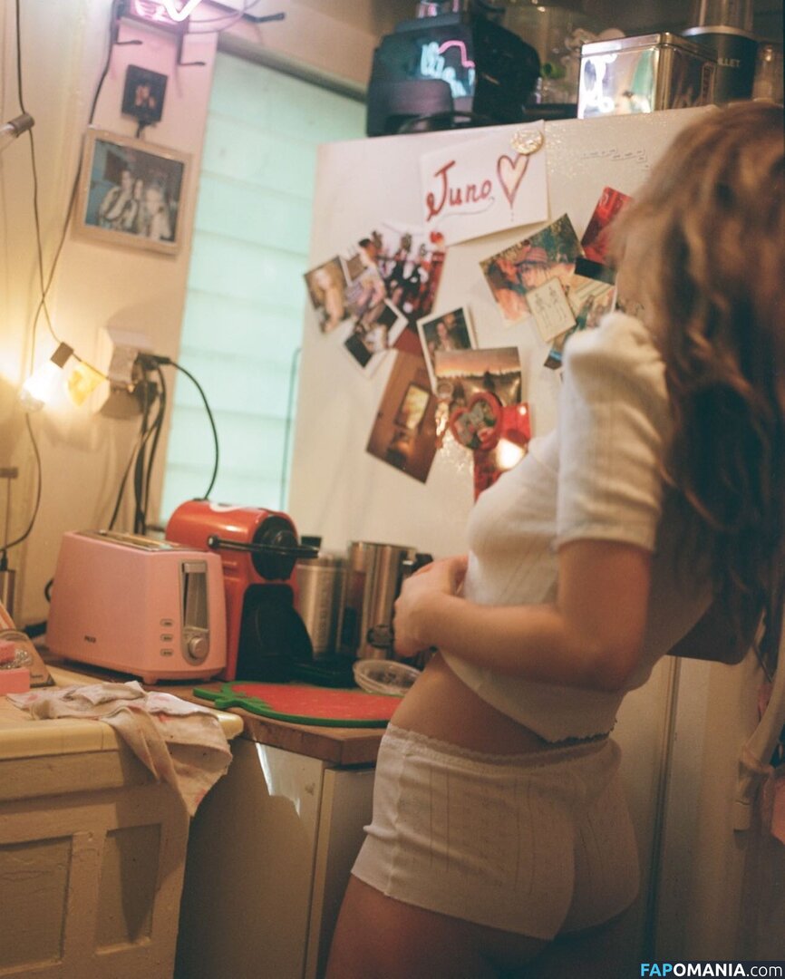 Juno Temple / junotemple Nago OnlyFans  Przeciekłe zdjęcie #16