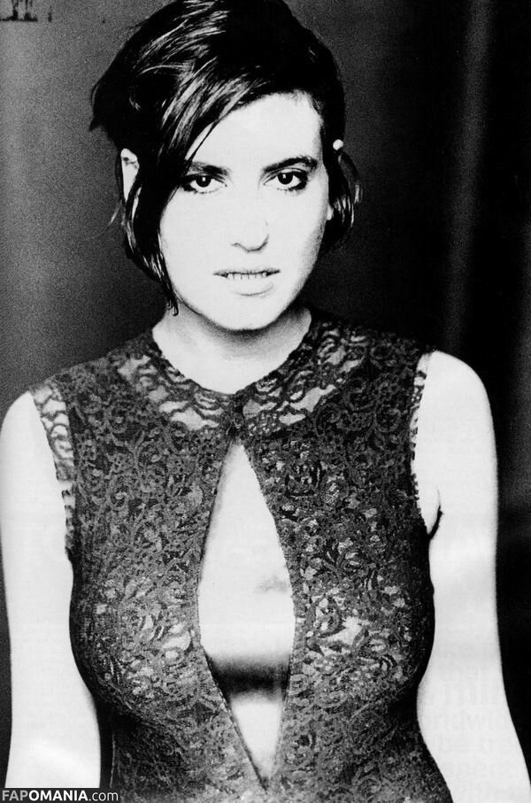 Justine Frischmann Nago OnlyFans  Przeciekłe zdjęcie #1