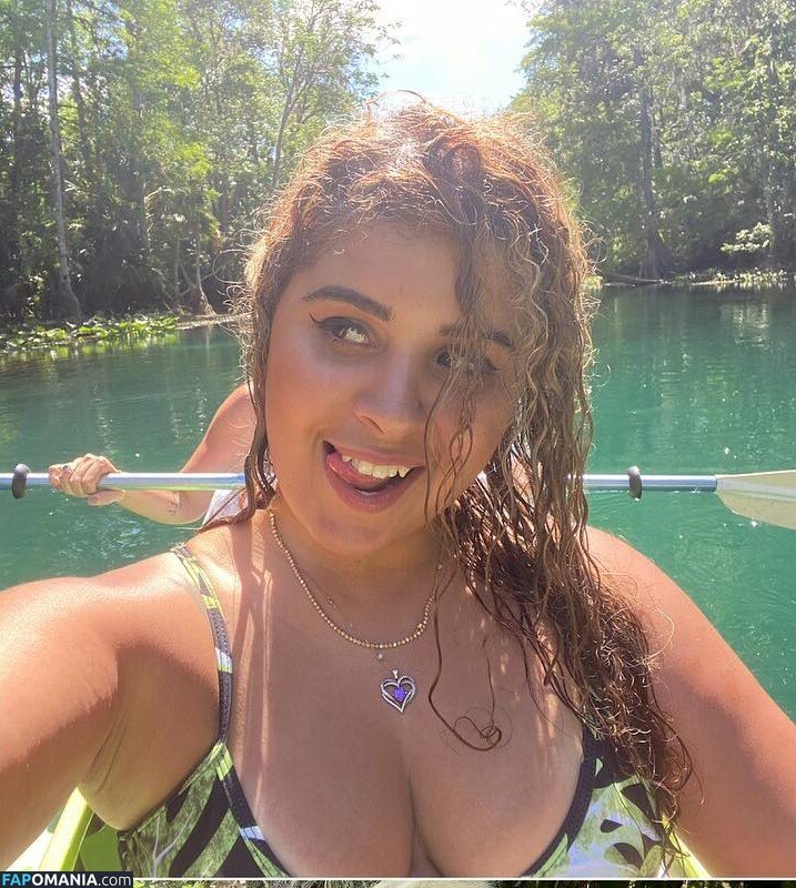 JustYeliz / yesjulz Nago OnlyFans  Przeciekłe zdjęcie #1