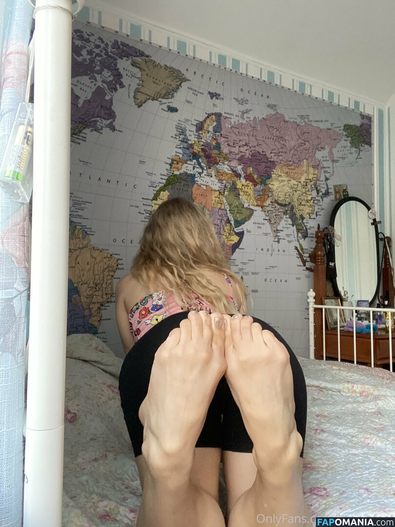 k.flexiblefeet / kseniafeet Nago OnlyFans  Przeciekłe zdjęcie #293