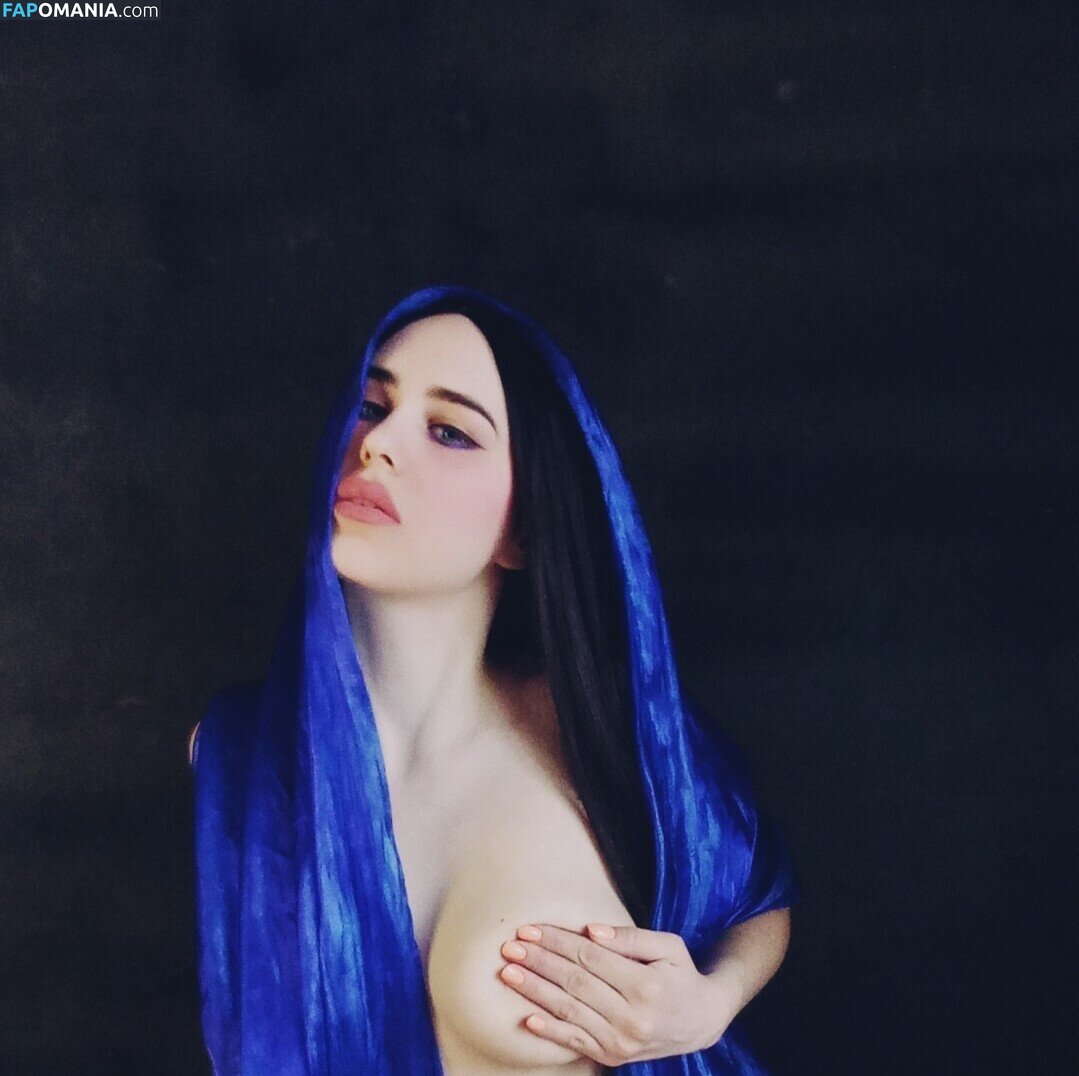 K1ra1 / _k.1.r.a / wannaseemore Nago OnlyFans  Przeciekłe zdjęcie #7