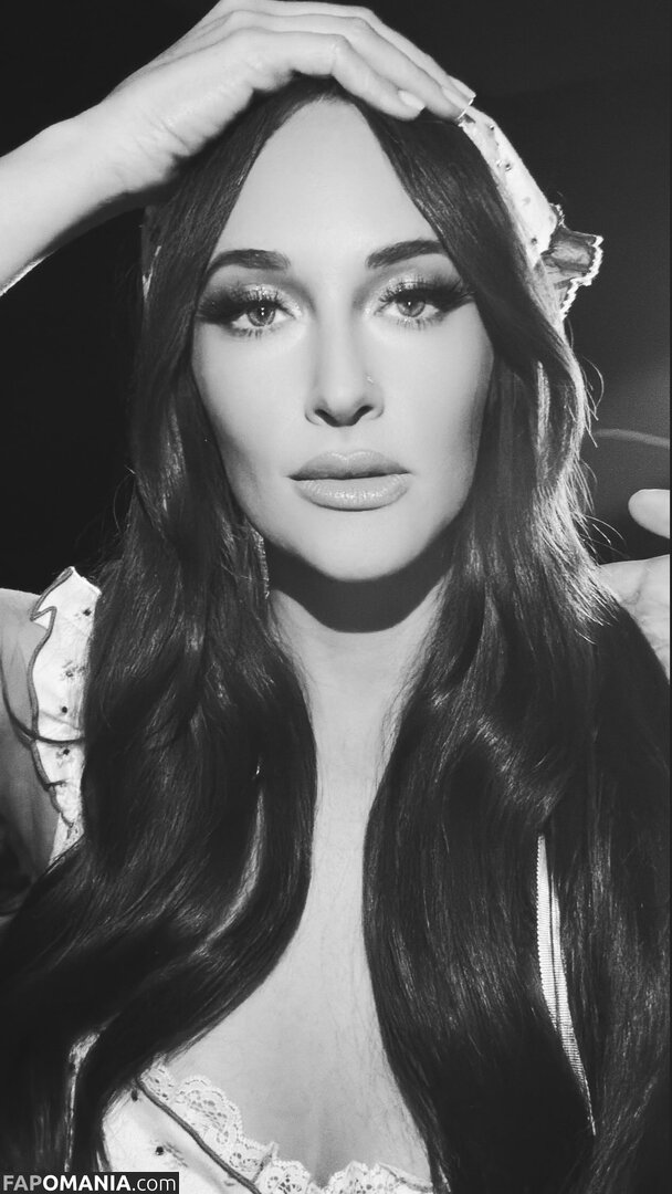 Kacey Musgraves / spaceykacey Nago OnlyFans  Przeciekłe zdjęcie #5