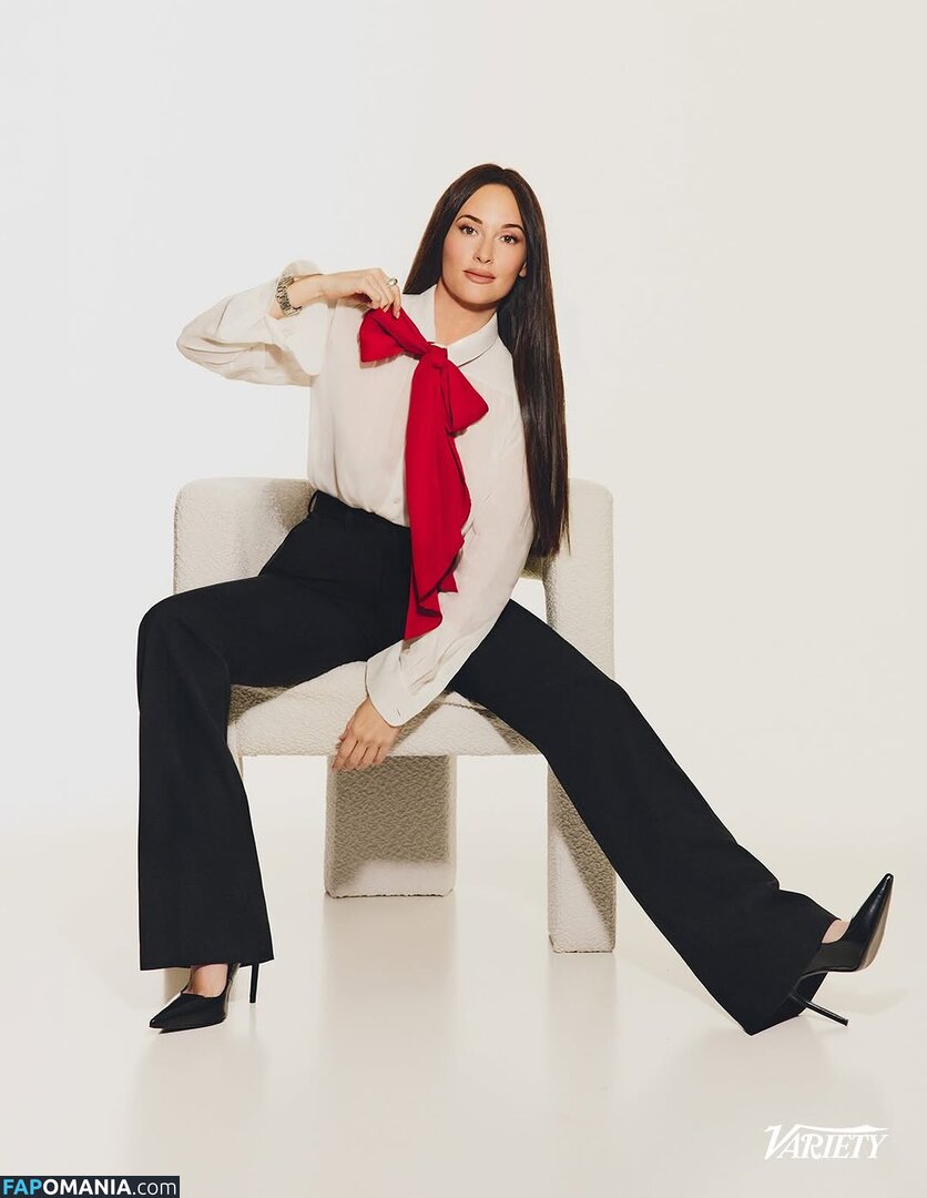 Kacey Musgraves / heavenlyyhazel / spaceykacey Nago OnlyFans  Przeciekłe zdjęcie #9