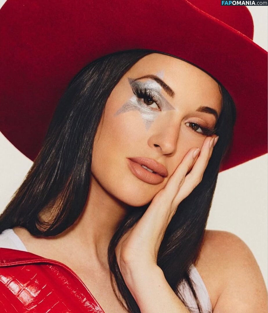 Kacey Musgraves / heavenlyyhazel / spaceykacey Nago OnlyFans  Przeciekłe zdjęcie #13