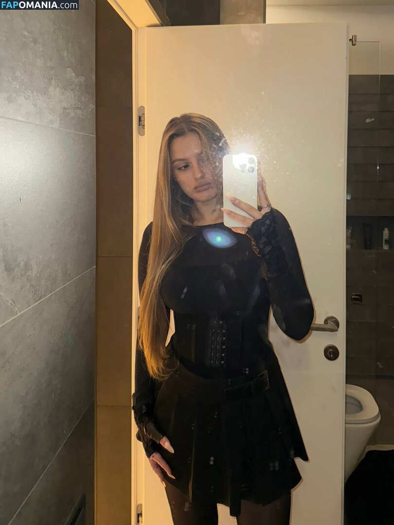 kae4ka / kake4u / whatkayawants Nago OnlyFans  Przeciekłe zdjęcie #4