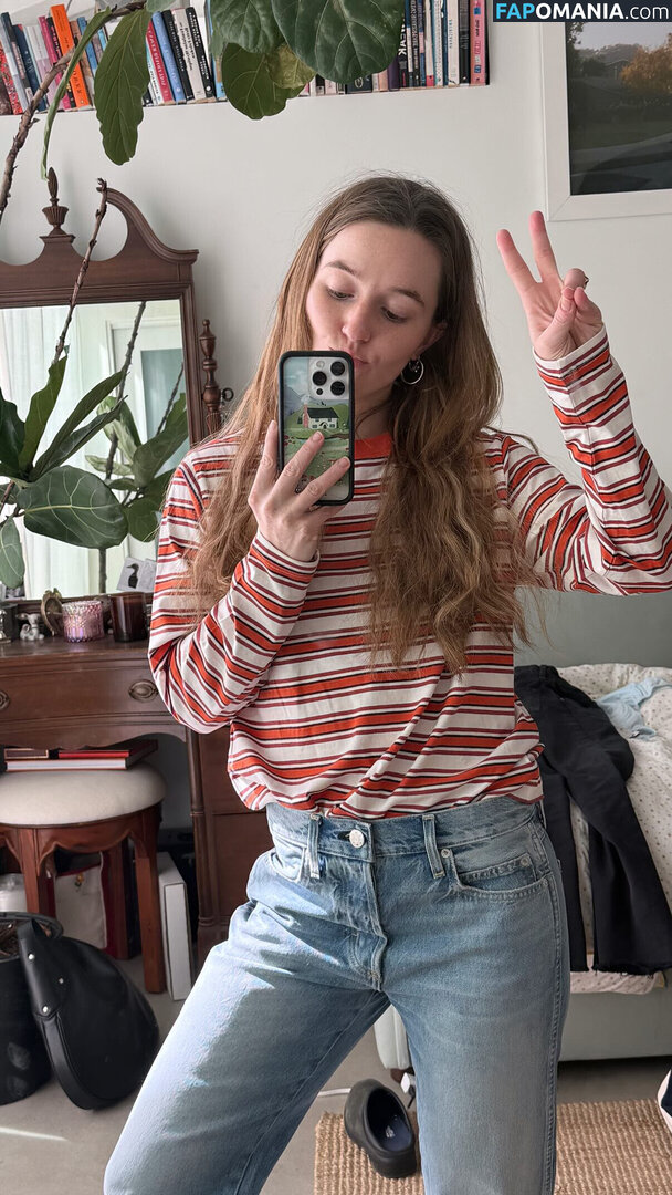 Kaitlyn Dever / KaitlynDever Nago OnlyFans  Przeciekłe zdjęcie #208