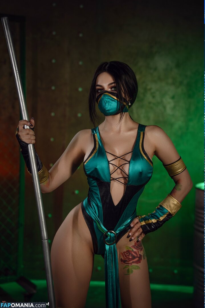 Christina Fink / Kalinka Fox / https: / kalinka.fox / kalinkafox Nago OnlyFans  Przeciekłe zdjęcie #657