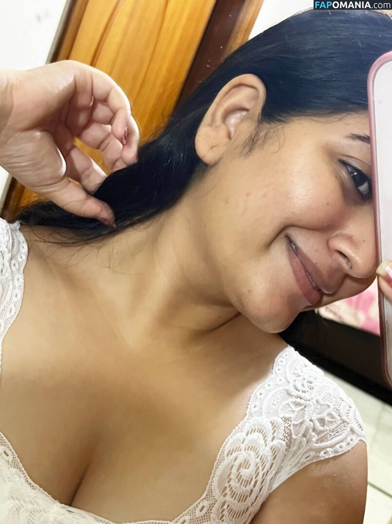 Kanduri SriRangaSudha / im_ksudha Nago OnlyFans  Przeciekłe zdjęcie #4