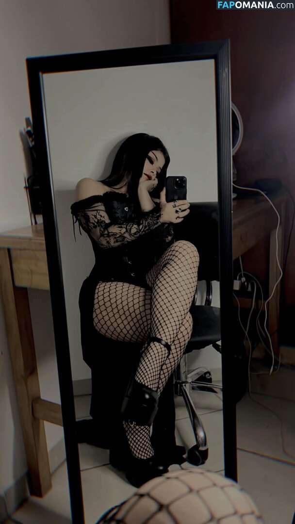 Kanonsuzuki Nago OnlyFans  Przeciekłe zdjęcie #2