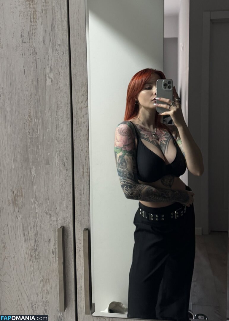 Karina Kherman / NebelaiaK / kher.man Nago OnlyFans  Przeciekłe zdjęcie #16