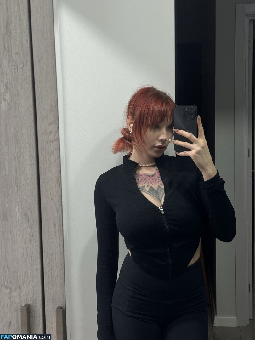 Karina Kherman / NebelaiaK / kher.man Nago OnlyFans  Przeciekłe zdjęcie #17