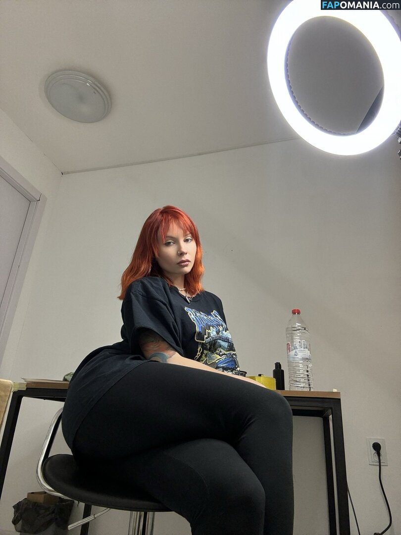 Karina Kherman / NebelaiaK / kher.man Nago OnlyFans  Przeciekłe zdjęcie #20