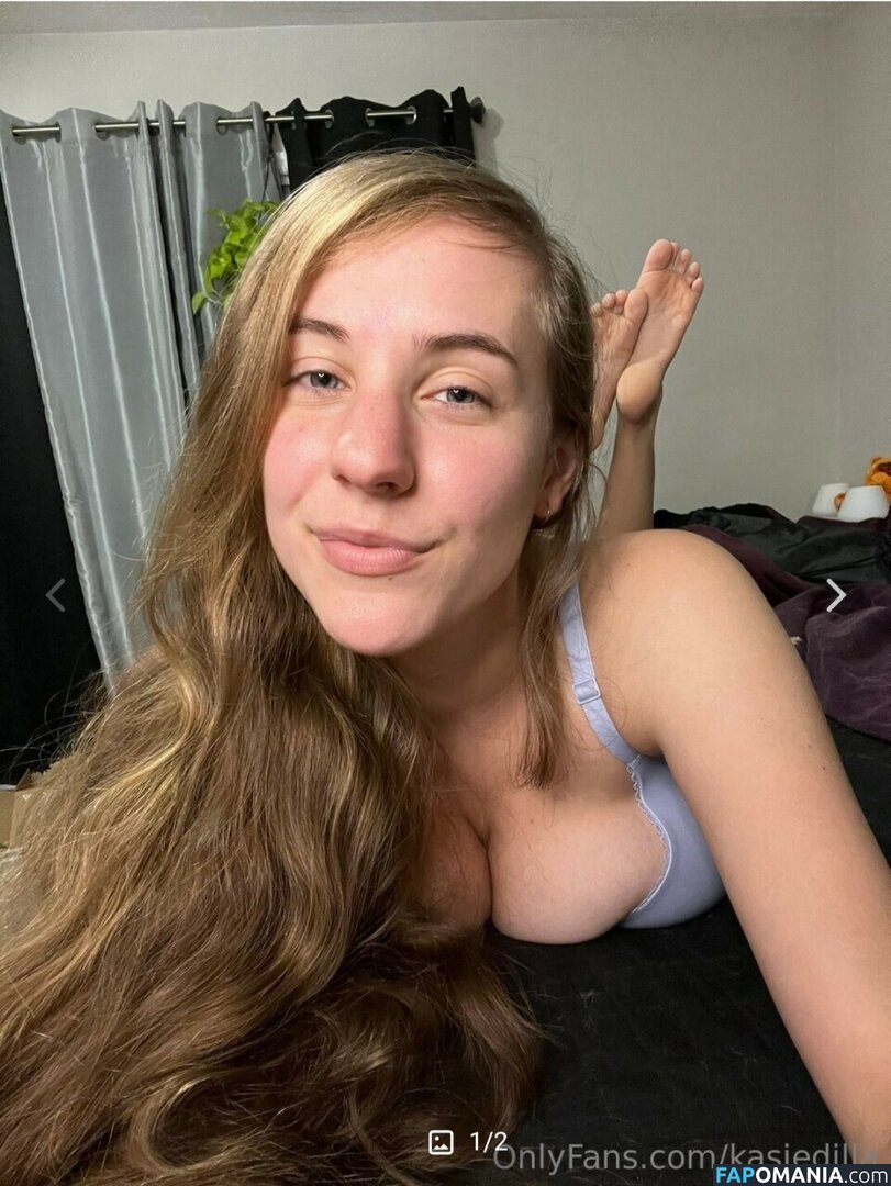  / Casey / Kasiedilla / Kasthedilla / dillahasmorefun / https: / kasiedilla.ttv Nago OnlyFans  Przeciekłe zdjęcie #373
